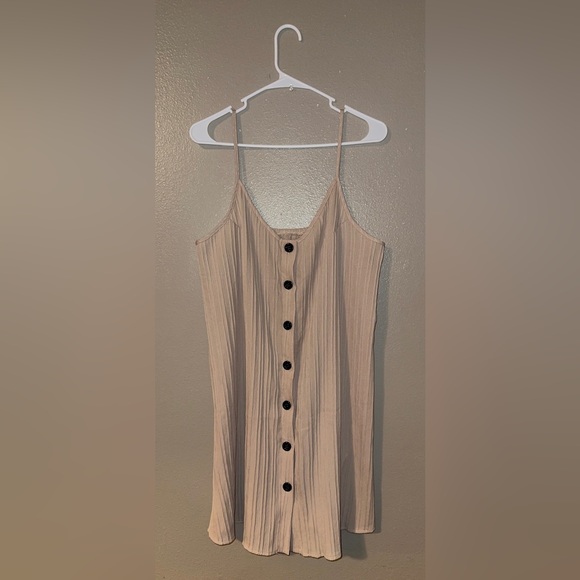 SOLD - Picture 3 of 6